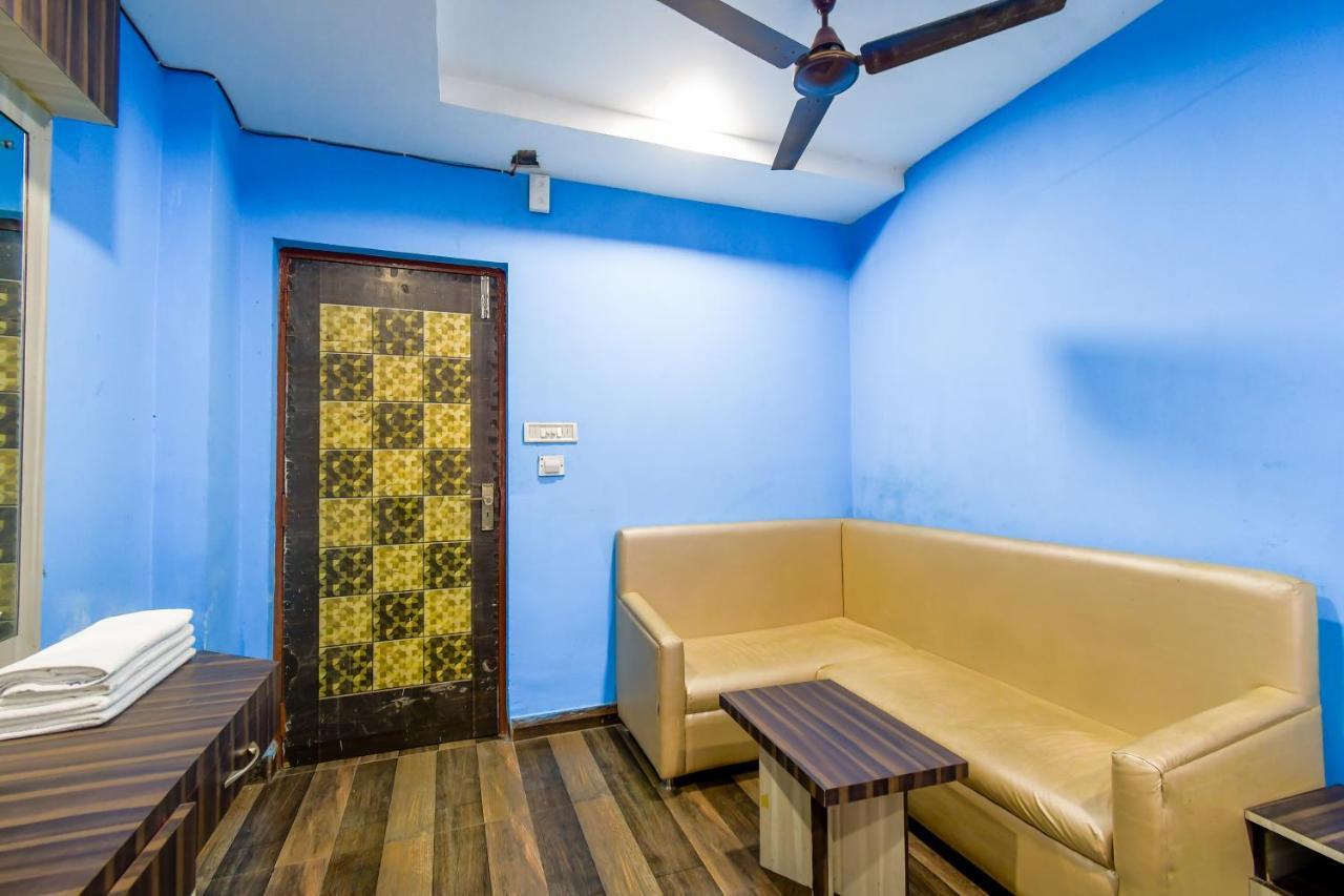 Hotel Blue Abedin Calcuta Exterior foto