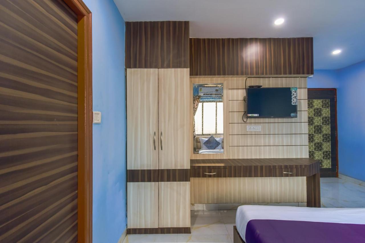 Hotel Blue Abedin Calcuta Exterior foto